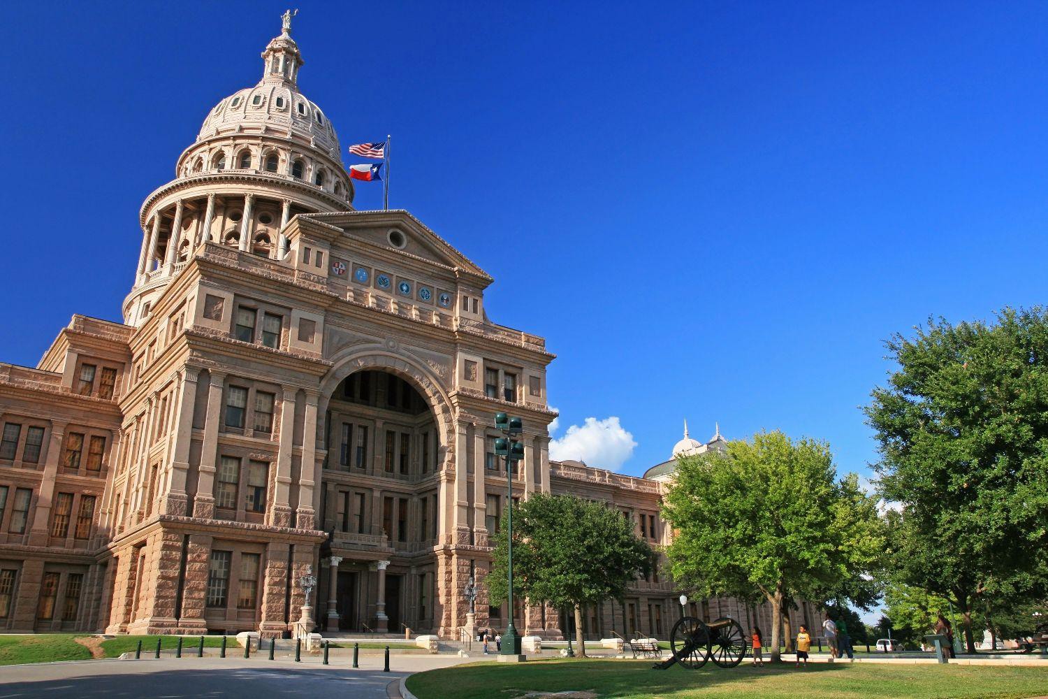 Powering legislative advocacy using Airtable: Andrew Cates